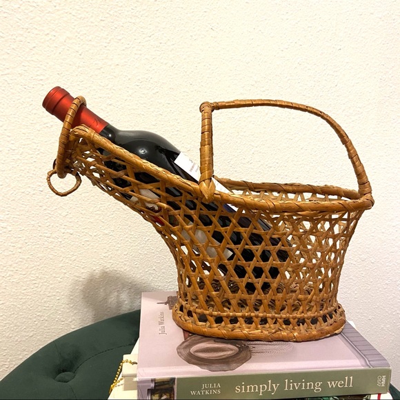 Vintage Wicker Wine Carrier Picnic Basket
